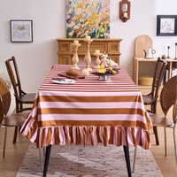 Nappe à volants en velours rayé de style campagnard américain