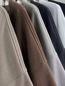 H5480 Fournisseur de vêtements de Guangzhou – Sweat-shirts unisexes à col rond en mélange de coton épais 430 g/m² - Product Image 5