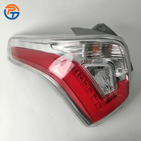 Feux arrière et feux de pare-chocs pour SsangYong Tivila TIVOLI XLV TORRES (références OE 8360135000, 8360235000)