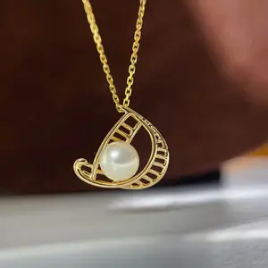 Xinfly Fine Jewelry Gelb Pure Gold 18 Karat 5mm Süßwasser Perle D Major Letter Anhänger Charm Halskette