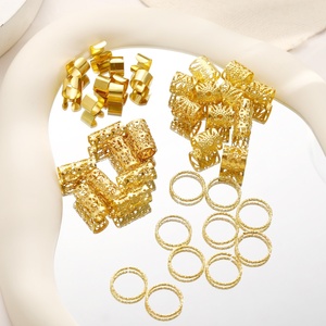 Juego de 40 piezas de accesorios populares para pelucas y rastas DIY: aros metálicos y extensiones de cabello con diseño de corazón calado - Product Image 4