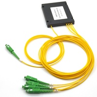 Splitter Fiber Optik PLC Tipe Kotak ABS 1*4 Single Mode dengan Konektor SC/APC untuk Penggunaan FTTX/FTTH