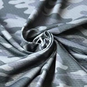 Groothandel Gewatteerde Vochtafvoerende Camouflage Print Dty Spandex Mesh Stof Voor Sportkleding