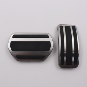 Carest <span class=keywords><strong>Accessoire</strong></span> de voiture pour Peugeot 307 2008 <span class=keywords><strong>207</strong></span> 301 CC <span class=keywords><strong>SW</strong></span> GTI/RC 208 GTI 308 408 CC AT/MT STD Pédale Autocollant Sytling Cover Pad - Product Image 5