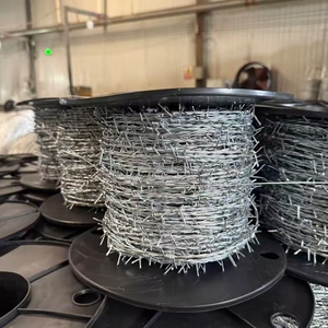 Fil barbelé galvanisé à chaud de 2,5 mm pour clôture agricole avec boucle de liaison spécifique - Product Image 2