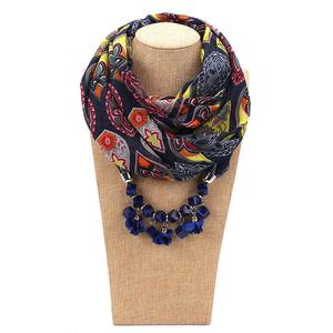 Venta al por mayor pequeña orden de impresión de poliéster pluma larga bufanda con flecos - Product Image 2