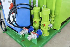 Station-service mobile personnalisée de <span class=keywords><strong>20</strong></span> pieds / 40 pieds avec réservoir de carburant diesel en acier au carbone et pompe, conteneur auto-entreposable, Australie - Product Image 3