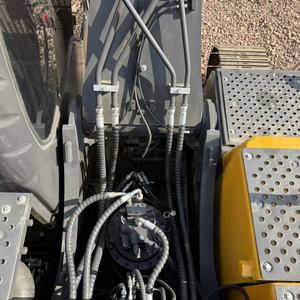 Excavatrice Volvo 220 de 24 tonnes avec godet de 1,2 m³ et moteur Cummins – Digger multifonctionnel pour l'exploitation minière et la construction - Product Image 4