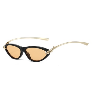 Gafas de Sol de Ojo de Gato de Alta Calidad para Mujer, Diseño Moderno, Protección UV400, Moda Transfronteriza, Nuevas Gafas de Sol de Ojo de Gato de Metal de Alta Calidad - Product Image 3