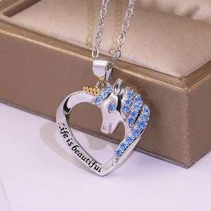 Collar con Colgante de Corazón de Unicornio de Lujo, Joyería Inspiradora con la Frase "La Vida es Hermosa", Collar de Circonita Azul para Niñas, Venta al por Mayor - Product Image 6