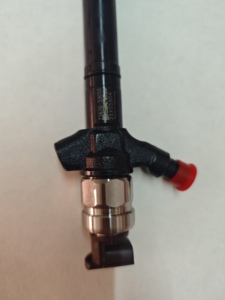 Assy d'injecteur de carburant Diesel de haute qualité 23670-59055 pour 1KD VDJ200 2012-2019 nouvelles soupapes d'injection fabriquées en Allemagne - Product Image 2