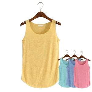 2024 Casual mujer verano estampado encaje Cami camisetas sin mangas camisetas cortas camisetas sin mangas chalecos con logotipo personalizado - Product Image 1