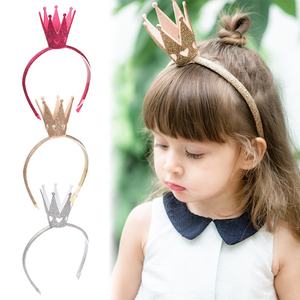 Diadema Brillante con Corona para Niñas, Accesorio para el Cabello, Ideal para Cumpleaños, Bodas y Fiestas, Talla Única, Accesorio para Fotos - Product Image 1