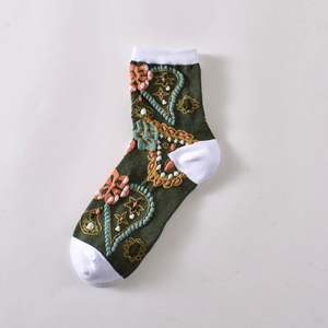 Chaussettes imprimées au-dessus du genou, nouvelle collection automne-hiver, chaussettes mi-hautes pour femme, chaussettes habillées d'extérieur - Product Image 6