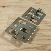 Accessoires d'installation de terrasses en composite WPC en gros : Clips d'espacement en acier inoxydable pour terrasses WPC extérieures