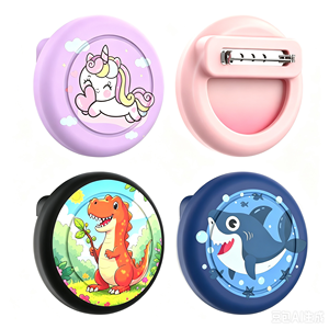 Étui de protection en silicone anti-perte avec clip broche motif dessin animé mignon compatible avec support dissimulé <span class=keywords><strong>AirTag</strong></span> pour enfants - Product Image 3