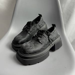 Mocasines informales de alta calidad y a la moda para mujer 2025 nuevos zapatos transpirables con cordones y punta cuadrada - Product Image 2