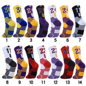 Chaussettes de basketball pour hommes, <span class=keywords><strong>mi</strong></span>-mollet, chaussettes de sport athlétiques, chaussettes de course absorbant la transpiration, antidérapantes, <span class=keywords><strong>en</strong></span> <span class=keywords><strong>coton</strong></span> - Product Image 4