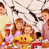 Pochettes à Boissons Créatives et Amusantes pour Halloween : Contenants Personnalisés pour Boissons en Forme de Sang – Idéales pour les Fêtes et la Décoration