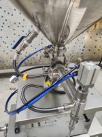 Machine de remplissage de pâte de crème de confiture Semi-automatique pressurisée à trémie chauffante verticale