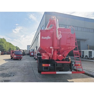 Camión de Transporte de Alimento para Pollos Marca SHACMAN, Nuevo, 4X2 6X4 8x4, Diésel, Camión Cisterna para Granos a Granel - Product Image 6