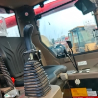 Moissonneuse-batteuse sur roues LOVOL pour riz, blé et maïs