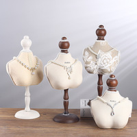 Moya RBMT03 Présentoir de bijoux de bureau minimaliste pour colliers et pendentifs, support de rangement et d'exposition