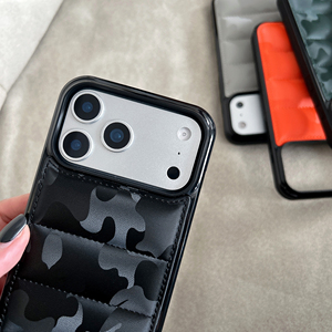 <span class=keywords><strong>เคส</strong></span>โทรศัพท์ 3 มิติ ลายเสื้อพัฟเฟอร์ สำหรับ <span class=keywords><strong>iPhone</strong></span> <span class=keywords><strong>Air</strong></span> 17 16 15 14 <span class=keywords><strong>13</strong></span> <span class=keywords><strong>Pro</strong></span> <span class=keywords><strong>Max</strong></span> ลายพราง เสื้อแจ็คเก็ตขนเป็ดเท่ๆ สัมผัสนุ่ม บรรจุใยฝ้าย ป้องกันด้านหลัง - Product Image 3