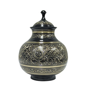 Urnes funéraires de temple avec gravure à la main complète, couleur noire, urne funéraire premium pour cendres humaines - Product Image 6