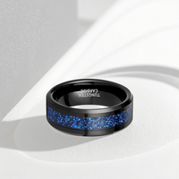 Bague élégante en carbure de tungstène noir de 8 mm avec incrustation de pierre de sable bleue, bords biseautés, polissage élevé, alliance pour couple