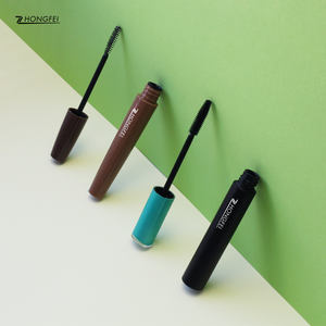 Échantillon gratuit de nouveaux matériaux bon <span class=keywords><strong>prix</strong></span> étiquette personnalisée 4.8ml enfants marque privée mignon tubes de brillant à lèvres - Product Image 2