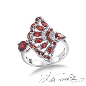 Bague vintage en argent 925 incrustée de grenat naturel et de saphir blanc synthétique, série Counterattack - Product Image 5