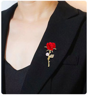 Broche créative en forme de feuille avec gouttes d'huile, style féminin, plaqué or, motif plante verte, pour cadeau de mariage ou de fête, épingle de corsage