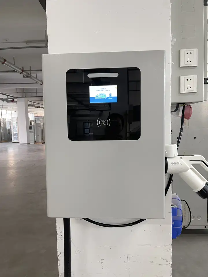 Quality Assurance Commercial 7kw/15kw/20kw/30kw/40kw GB/T Wallmount DC Ev Charging Station EV Car Charger for Chinese Car · image 6