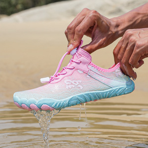 Chaussures d'eau d'extérieur d'été pour femmes pour la piste de plage Wading Fitness natation anti-dérapant pieds nus plongée confortable respirant - Product Image 4