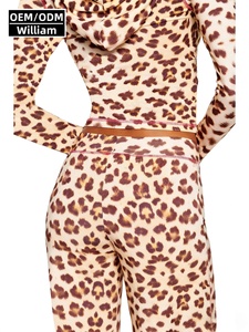 Set di <span class=keywords><strong>Abbigliamento</strong></span> <span class=keywords><strong>Sexy</strong></span> per <span class=keywords><strong>Donna</strong></span> all'Ingrosso, 30 Colori, Top con Cappuccio a Maniche Lunghe e Leggings a Zampa, Outfit in 2 Pezzi Stile Y2K Streetwear - Product Image 4
