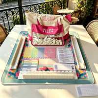 Ensemble de Mahjong américain Miss Out of Office, kit de tuiles de Mahjong avec sac de Mahjong, tapis de Mahjong floral, supports de Mahjong, accessoires de Mahjong