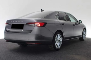 Auto abbastanza usata 2025 <span class=keywords><strong>Skoda</strong></span> superba selezione 2.0 TSI DSG berlina pronta per l'uso, non a caso pronta per la spedizione in tutto il mondo - Product Image 5