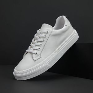 Zapatillas de deporte de cuero PU liso blanco puro, diseño clásico con cordones, suela exterior gruesa cosida, minimalista, combina con todo, zapatos para hombre - Product Image 4