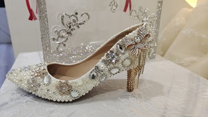 Nouvelles sandales à talons hauts ornées de strass, élégantes et luxueuses, pour mariage, banquet, soirée, robes de femmes, chaussures à talons aiguilles pointus - Product Image 2