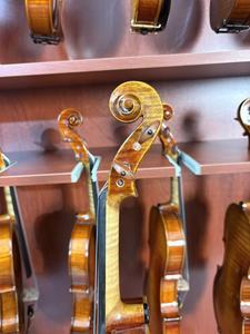 Violín de madera envejecida de alto nivel D1, instrumento de cuerdas de nailon con sonido dulce de arce de abeto envejecido 4/4, se acepta OEM Master Made - Product Image 4