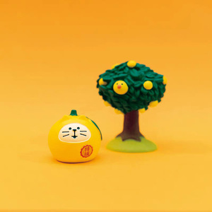 Décoration de voiture Qingheng de bonne qualité, canard jaune japonais, citron, jouet cadeau, artisanat miniature en résine - Product Image 3