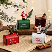 Ornements de Noël à suspendre sur l'arbre, très demandés : Bonhomme de neige à longues jambes et Père Noël personnalisés, vert et rouge, pour boîte aux lettres.