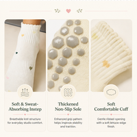 Chaussettes de yoga et de fitness pour femmes, en coton de haute qualité, avec logo personnalisé, antidérapantes, en silicone, pour l'intérieur, pour le Pilates, le yoga et les sports.