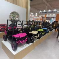 Voiture électrique tout-terrain télécommandée pour enfants - Véhicule jouet 4x4 pour les 1-8 ans - Construction en plastique