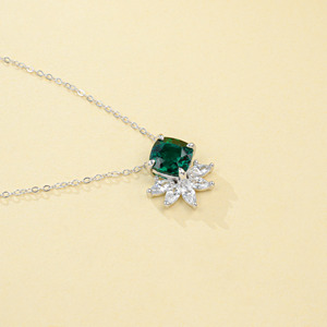 Collar de Plata 925 con Colgante Floral de Halo de Circonitas Marquise y Corte Cojín, Cadena de Eslabones para Mujer, Regalo de Boda - Product Image 4