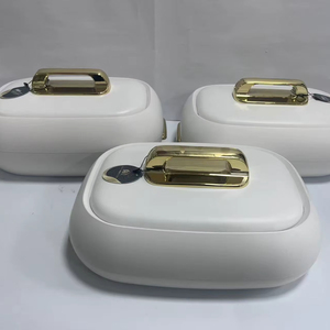 Ensemble de 3 chauffe-plats isothermes Vibrant, finition mate dorée, 4,5L, 5,5L, 6,5L, pour cadeaux de style de vie haut de gamme - Product Image 1