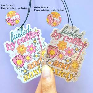 Ambientador de papel a <span class=keywords><strong>precio</strong></span> de fábrica, fragancia personalizada, dibujos animados bonitos duraderos, varios diseños coloridos, ambientadores de coche propios, papel - Product Image 5