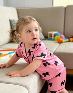 <span class=keywords><strong>Pigiama</strong></span> in Raso <span class=keywords><strong>con</strong></span> Fiocco per <span class=keywords><strong>Bambina</strong></span>, Set Loungewear per Bambini, Primavera-Estate, <span class=keywords><strong>con</strong></span> <span class=keywords><strong>Bottoni</strong></span> - Product Image 4
