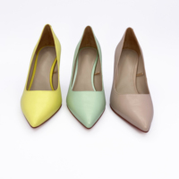 Sandales compensées tendance Grecca pour femme, printemps-été, confortables, en peau de mouton, couleurs bleu, abricot, jaune, vente en gros